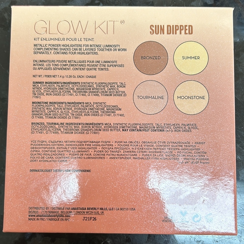 Anastasia Beverly Hills bronzer palette - Picture 2 of 4